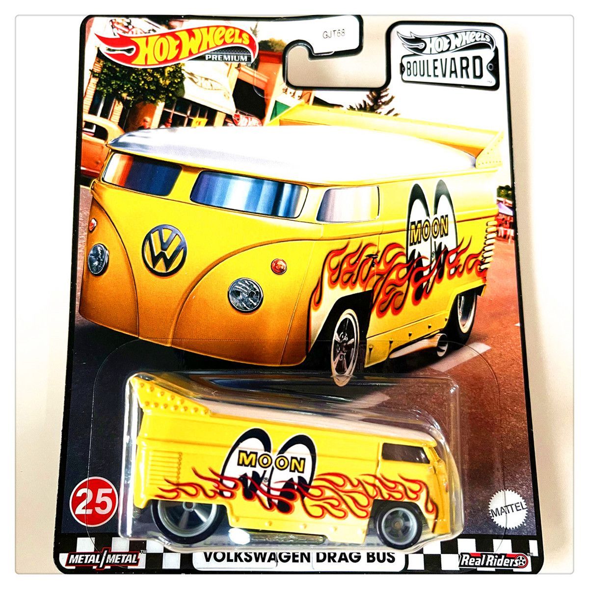 Hot Wheels Car Model Boulevard - Mattel Collectible & Vintage Dolls 评论和价格