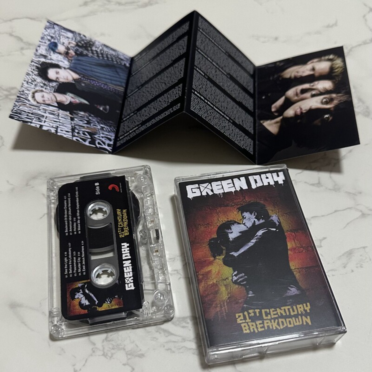 Green Day 21st Century Breakdo - Vintage Collectibles 评论和价格